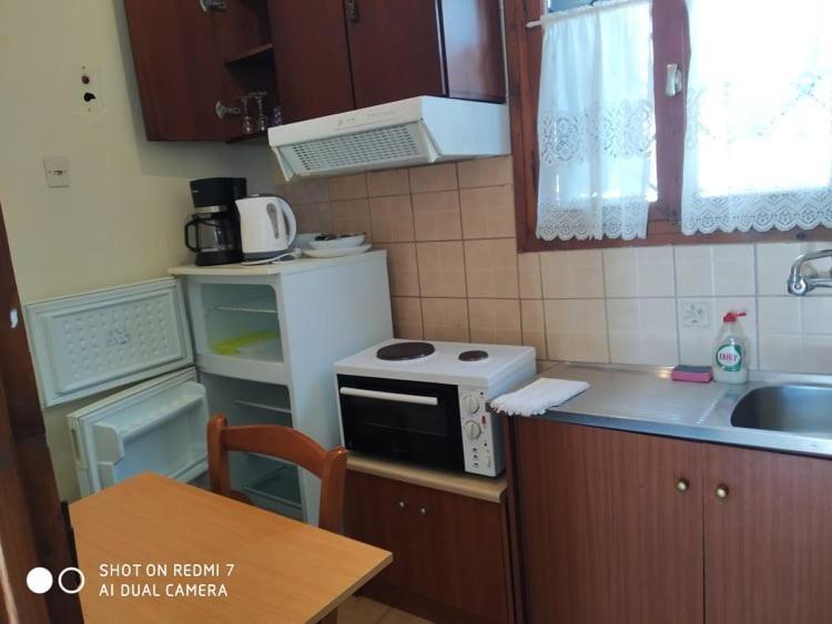 Menelaos Apartments Lefokastro Extérieur photo