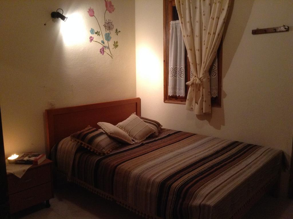 Menelaos Apartments Lefokastro Chambre photo